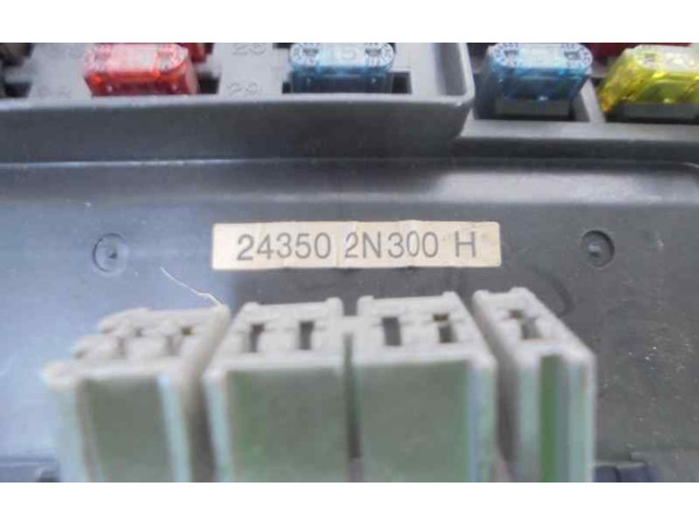 Pojistková skříňka Řídící jednotka BSM 243502N300H   Nissan Almera 1998