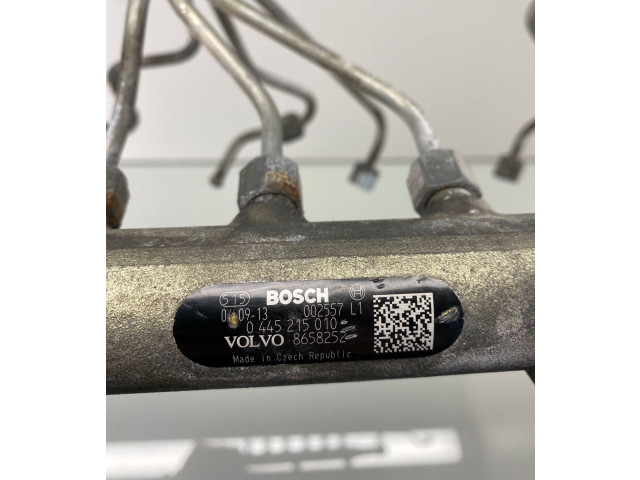 Vstřikovací lišta 0445215010, 8658252   Volvo XC70     