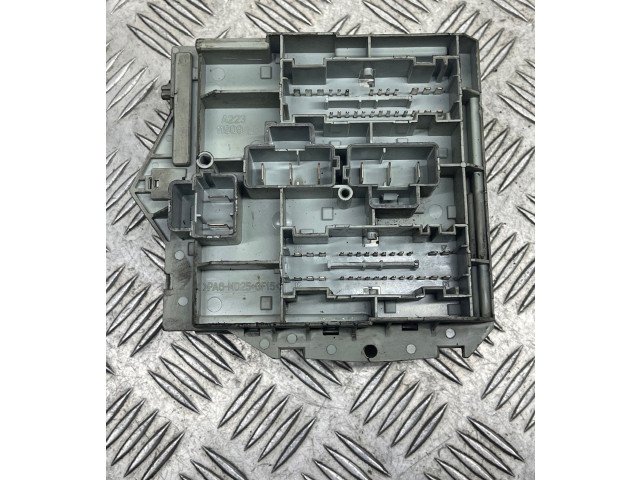 Блок предохранителей 57657, 51773289   Fiat Stilo 2002