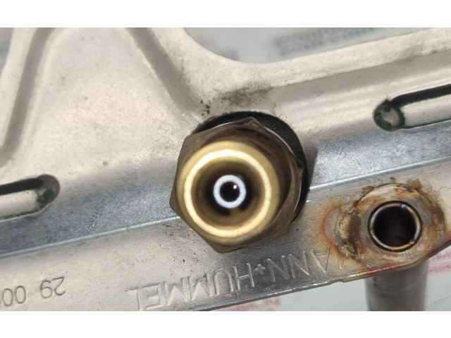 Vstřikovací lišta 06F133317L   Seat Exeo (3R)    BWE 