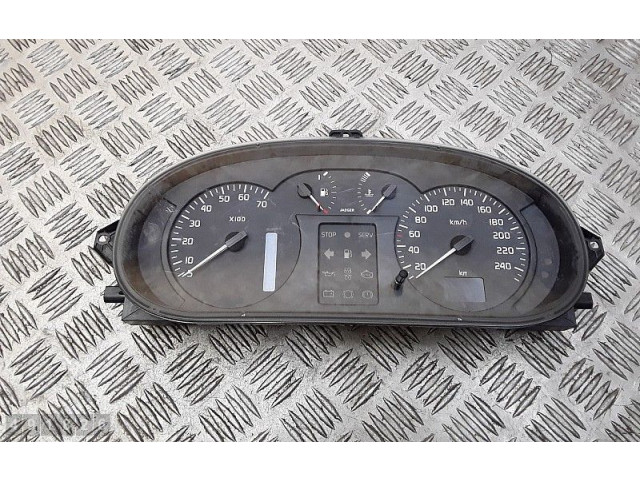 Přístrojová deska  Renault Scenic RX 2000 8200038772  