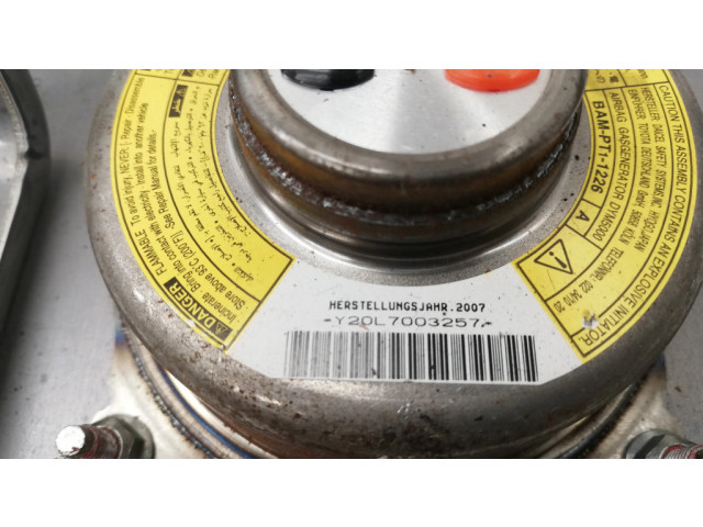 Подушка безопасности пассажира 8214047010   Toyota RAV 4 (XA30)