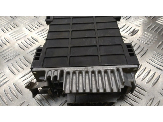 Блок управления двигателя 0065455132   Mercedes-Benz 190 W201