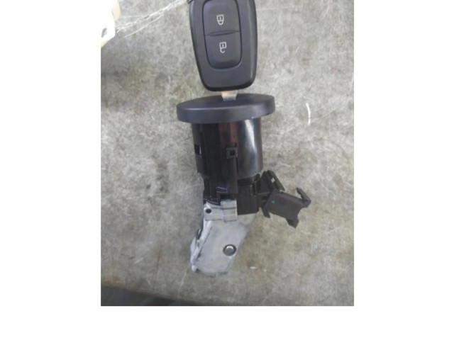   Pojistková skříňka 681037125R   Dacia Sandero 2012
