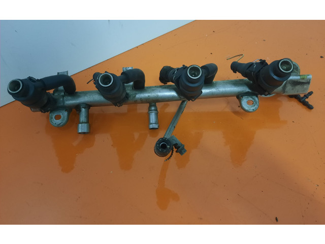 Vstřikovací lišta 1435910, 1435910   BMW 3 E46    1940 