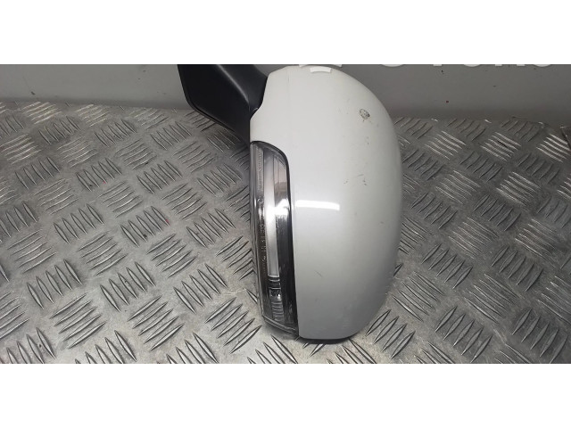 Зеркало электрическое        Toyota Prius (XW30)  2009 - 2015 года   