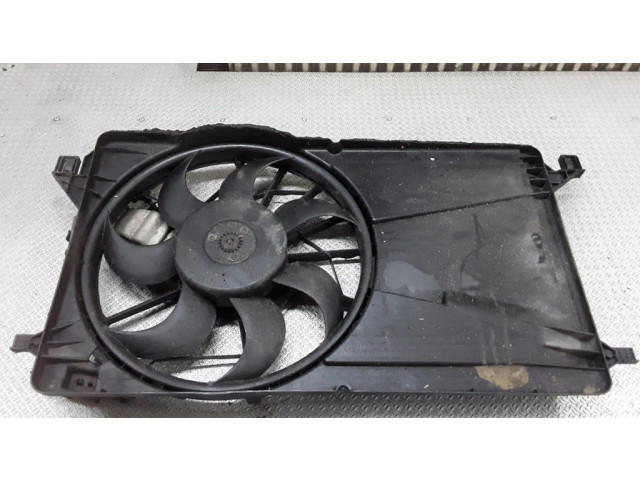 Вентилятор радиатора     3M5H8C607RG    Ford Focus 1.8