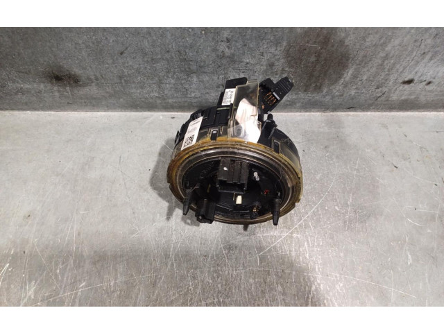 Подрулевой шлейф SRS 8E0953541D   Volkswagen Touareg I