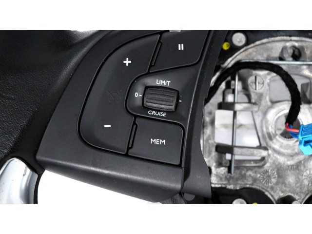 Volant Citroen DS5 2014   
