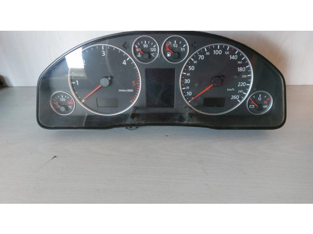 Панель приборов 4B0920933G   Audi A6 Allroad C5       