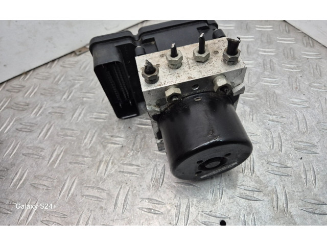 Jednotka ABS P31423348, 10021210034   Volvo V60 2015