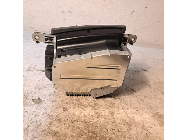 Дисплей    9262184   BMW X6 M