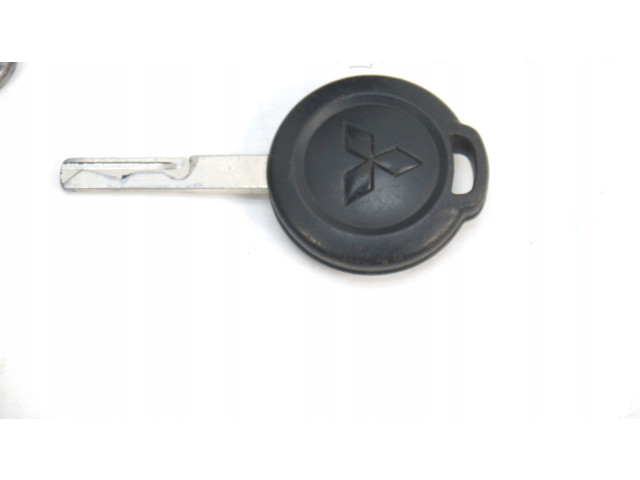 Комплект блоков управления 1860B357, 1860135700   Mitsubishi Colt