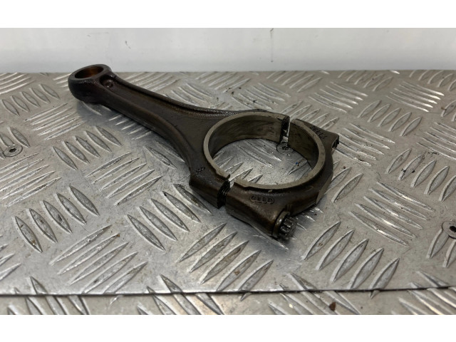 Шатун CGX 06EAF    Audi A6 S6 C7 4G  