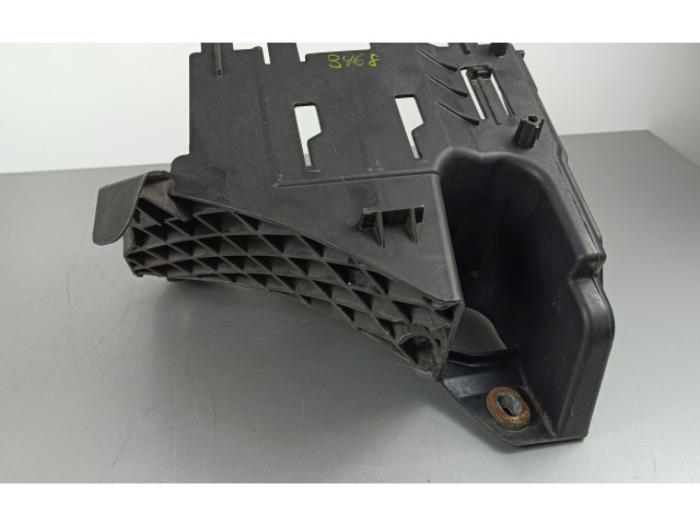 Блок предохранителей  68251775AA   Jeep Grand Cherokee    