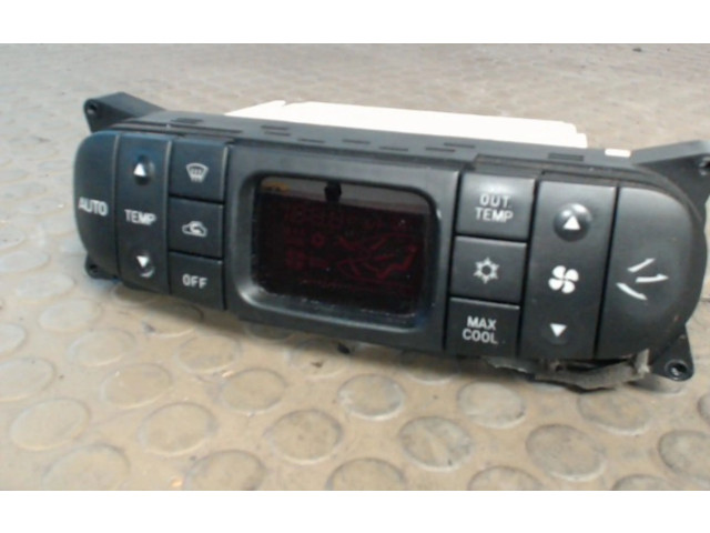 Блок управления климат-контролем MR398016   Mitsubishi Carisma