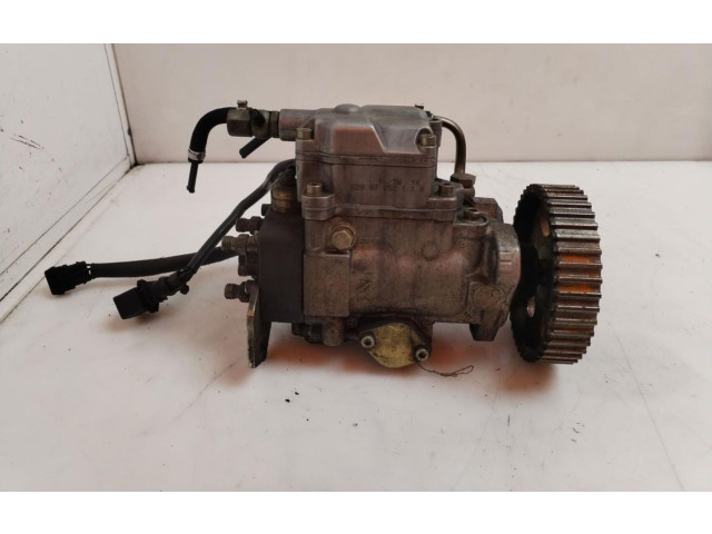 Vstřikovací čerpadlo 028130115A   Volkswagen PASSAT     