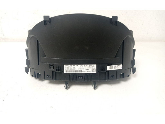 Přístrojová deska  Mercedes-Benz A W176 2015 A1769008403, 0263700243  