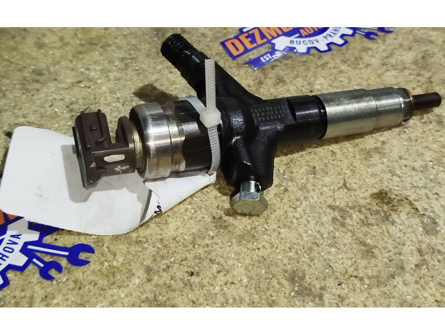 Форсунка 16613AA030    Subaru Forester SH  EE20 