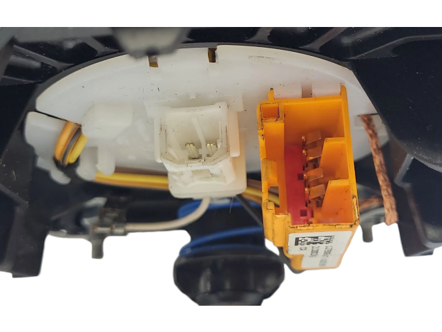 Подушка безопасности водителя P31291369, 34116424A   Volvo V40 Cross country