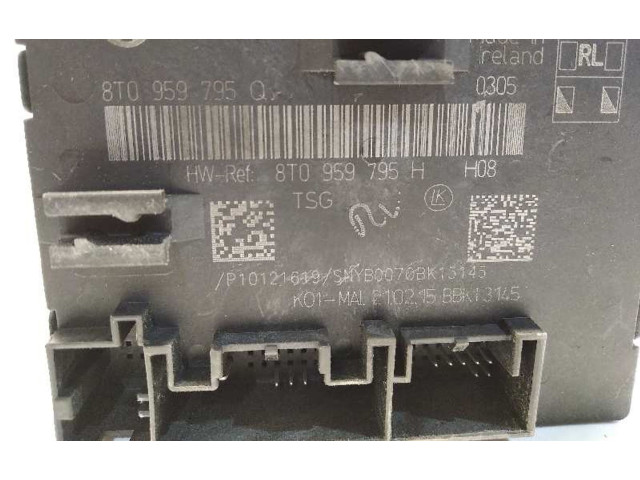 Блок управления дверью    8T0959795Q   Audi A4 Allroad