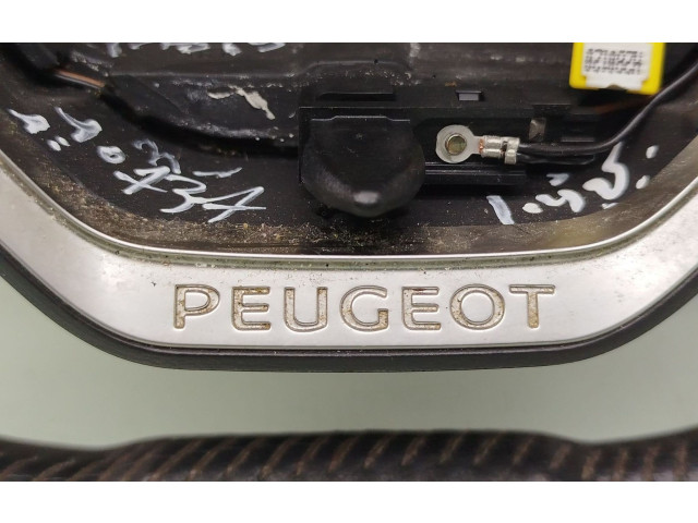 Руль Peugeot Rifter  2018 -  года 98185157ZD, 34236708B      
