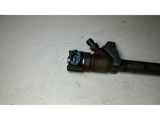 Vstřikovač 338002F300, 0445110374   Hyundai ix35  pro naftový motor 2.0 D4HA 