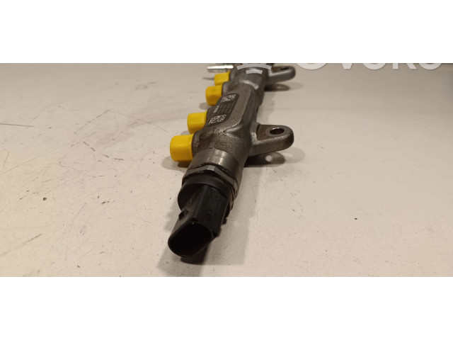 Vstřikovací lišta 0281002949, 0445213026   BMW 1 F20 F21  pro naftový motor 1.5  