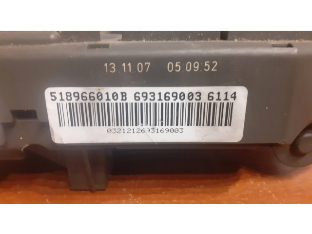   Pojistková skříňka 518966010B, 693169003   BMW X5 E70 2007