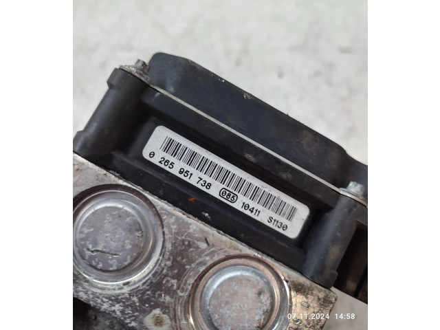 Jednotka ABS 9674677580   Peugeot 5008 2011