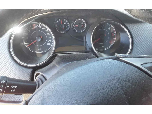 Přístrojová deska  Fiat Bravo 2009   