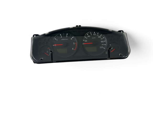 Přístrojová deska  Nissan Navara D22 2008 VP7NFF10849FBE  