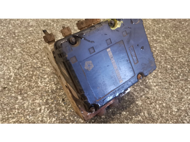Jednotka ABS 04686704AA   Chrysler Voyager 2002