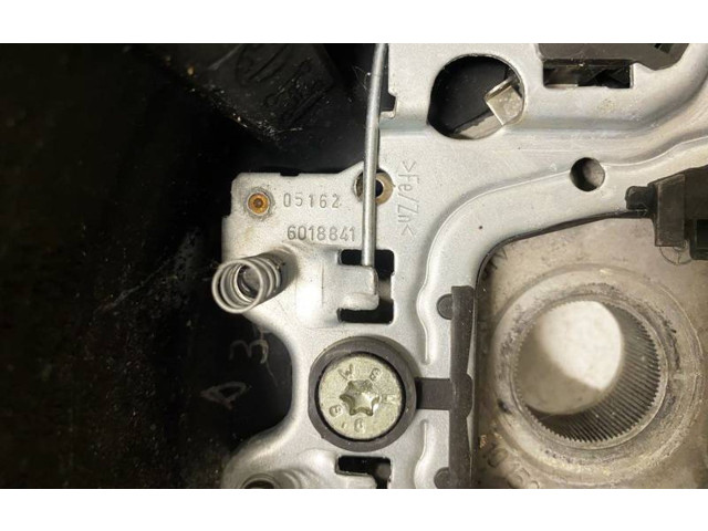 Volant Volkswagen Polo III 6N 6N2 6NF 2001 6018841, 05162  