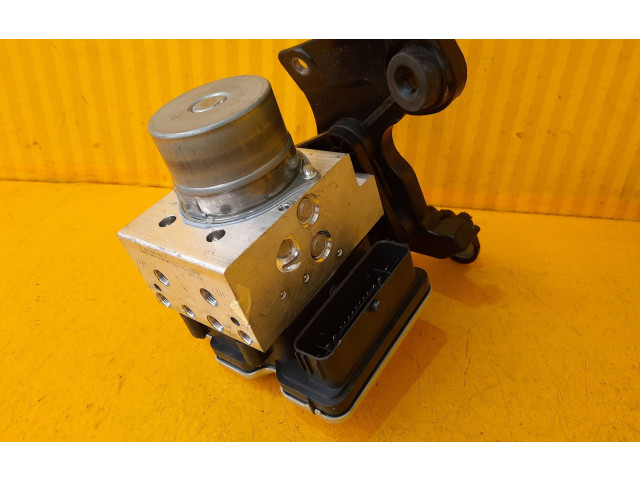 Jednotka ABS A2069005816, A2069005816   Mercedes-Benz C W206 2021