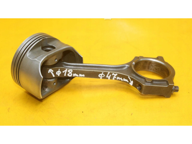 Píst 079158   Ford Focus     