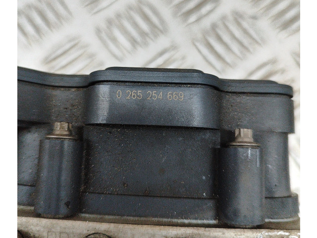Jednotka ABS 4454005150, 0265254669   Toyota Avensis T270 2016