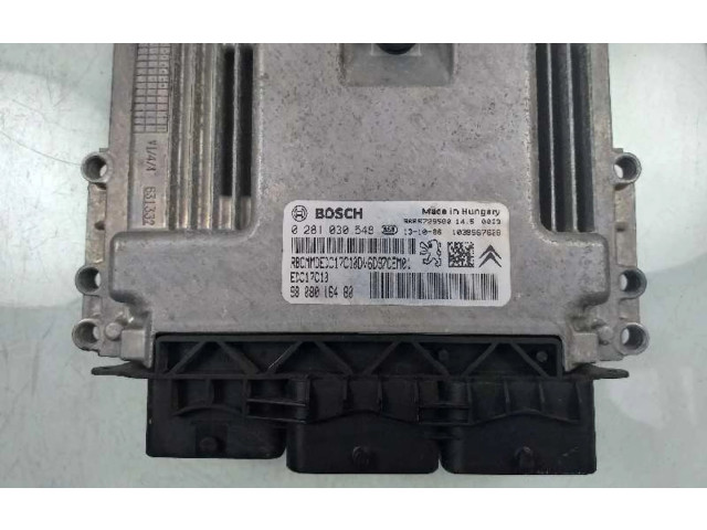 Řídící jednotka 9808016480, 0281030548   Peugeot 308 2014