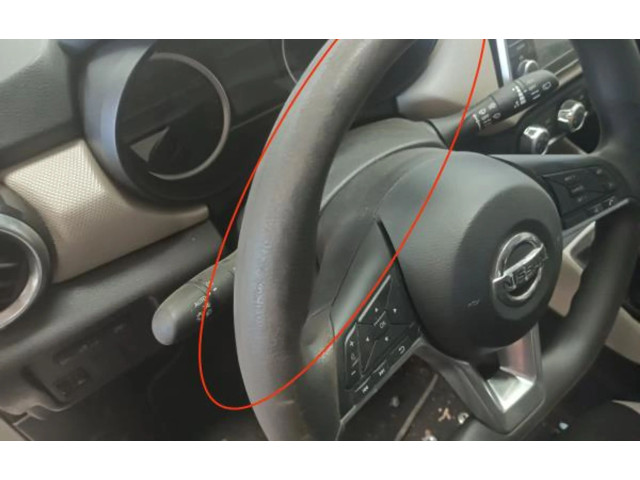 Volant Nissan Micra K14 2018   