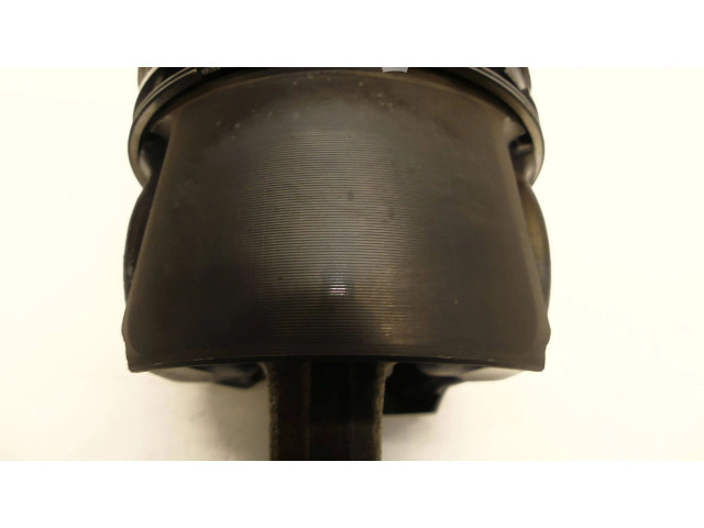 Píst 0851E, 9812818680   Ford Mondeo MK V    T8CC 
