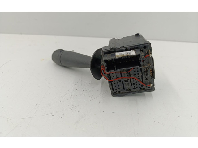 Переключатель дворников E10645650   Renault Sandero I