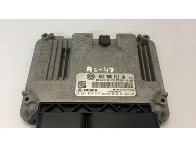 Řídící jednotka 03G906021JA, 0281013247   Volkswagen Caddy 2008
