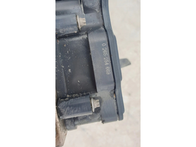 Jednotka ABS 0265254669   Toyota Avensis T270 2015