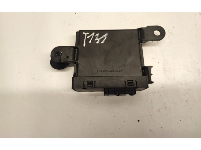 Блок управления парковки    68204477AD, 68204477AB   Dodge Durango III