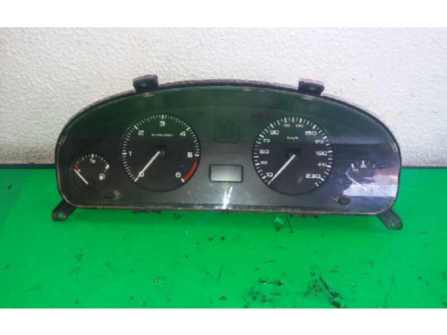 Přístrojová deska  Peugeot 406 2000 9639940380  