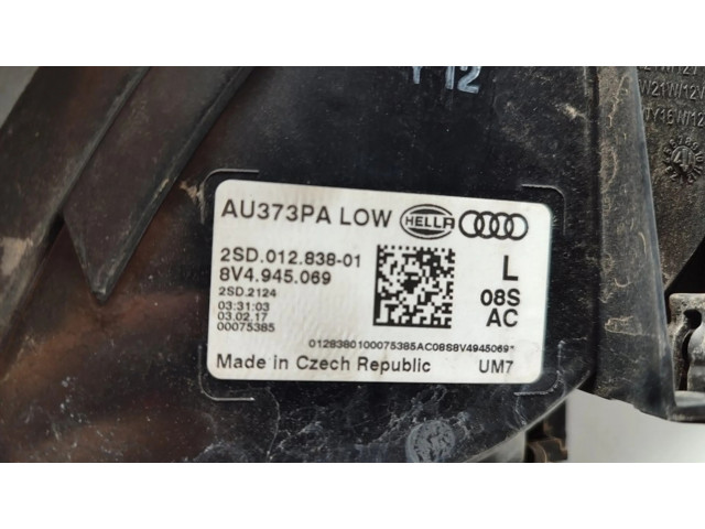 Задний фонарь  8V4945069    Audi A3 S3 8V   2013-2019 года