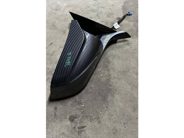 Zpětné zrcátko  Tesla Model 3 2022    