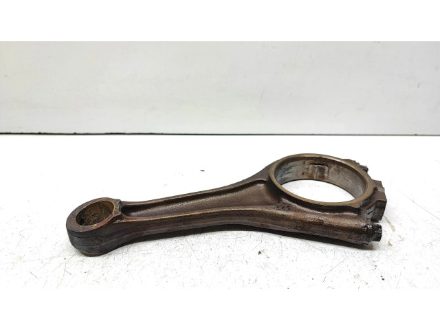 Ojnice  223    BMW 7 E65 E66  4.4