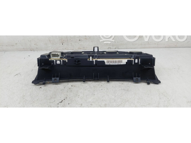 Панель приборов 13136729HT   Opel Signum       
