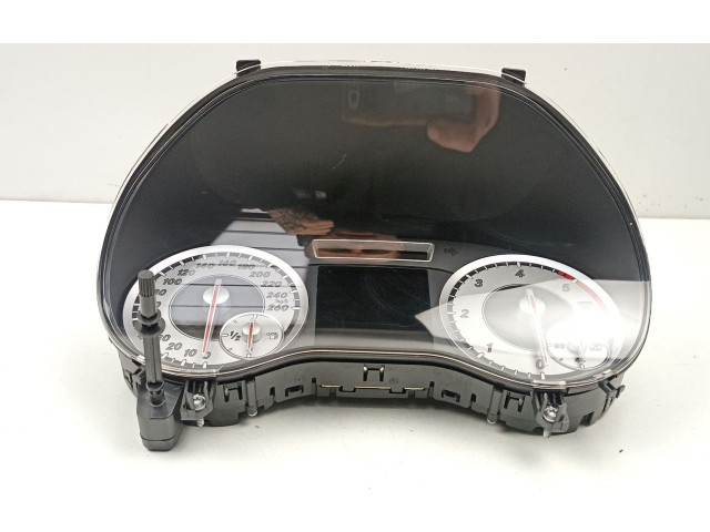Přístrojová deska  Mercedes-Benz A W176 2015 A1769003303, 0263700338  